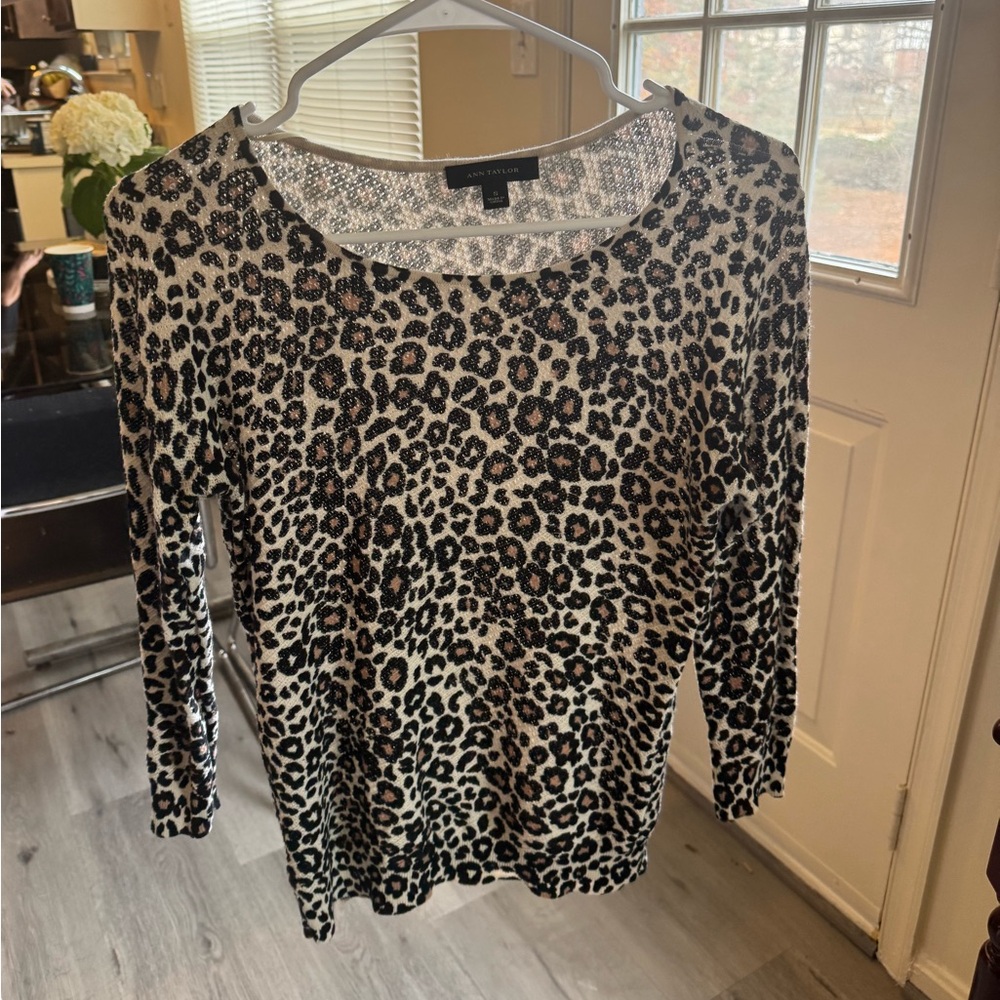Ann Taylor Black and White Leopard Print Long Sleeve Top